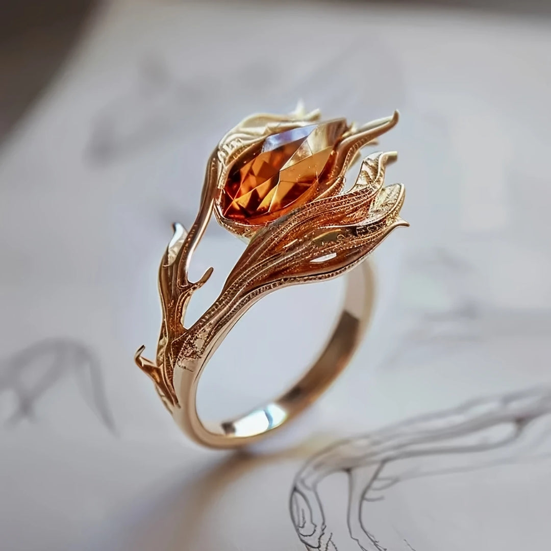 Goldring with Orange Crystal