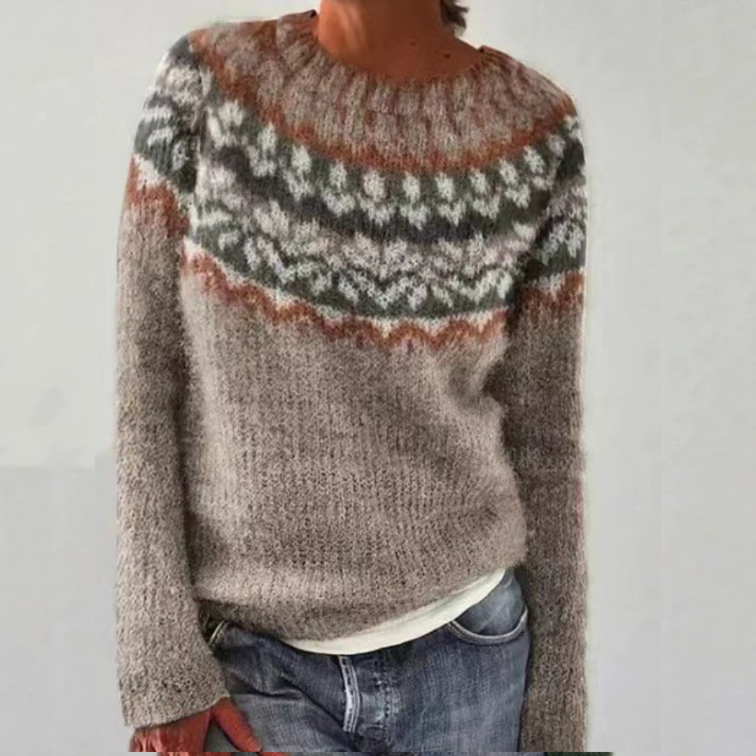 Chloe Cozy Retro Sweater