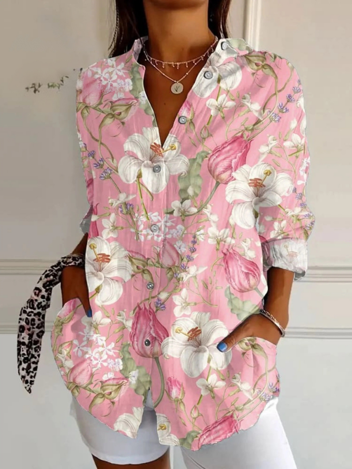 Women's  Vintage Floral Art Print Casual V-neck Shirt