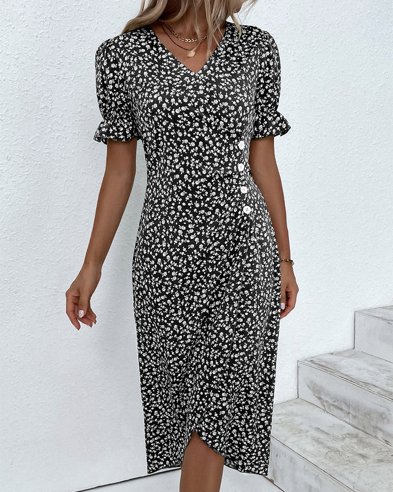 Ellaine Fleur – Floral Summer Dress with Flattering Tummy Coverage