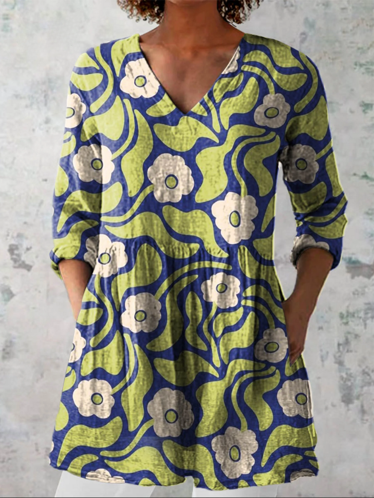Women's Vintage Lovely Floral Art Print Casual Linen V-neck Tunic