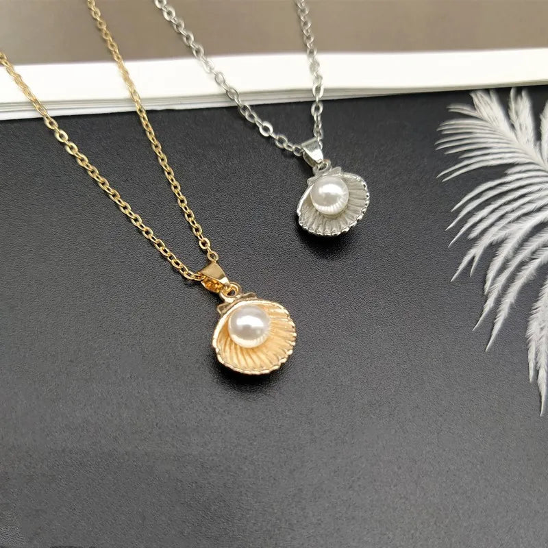 Coastal Spirit I Pearl Shell Necklace