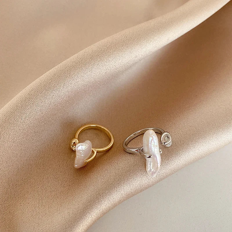 Women’s Elegant Pearl Open Ring