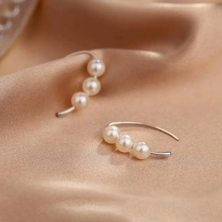 Aveline Elegant Pearl Hook Stud Earrings