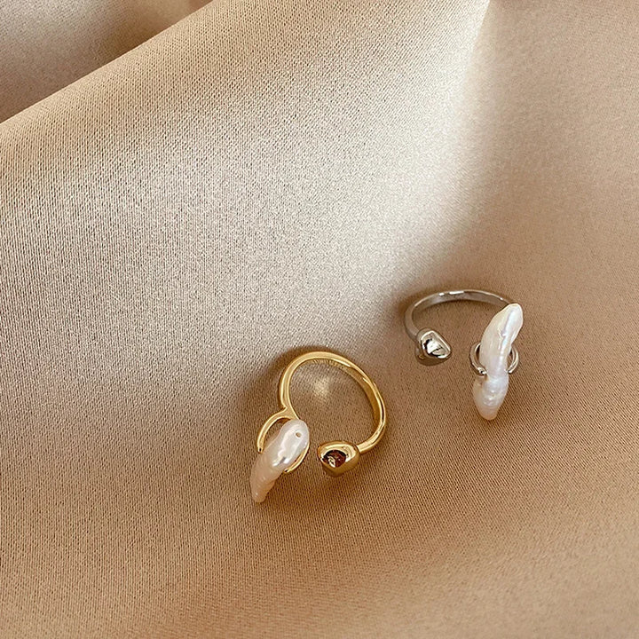 Women’s Elegant Pearl Open Ring