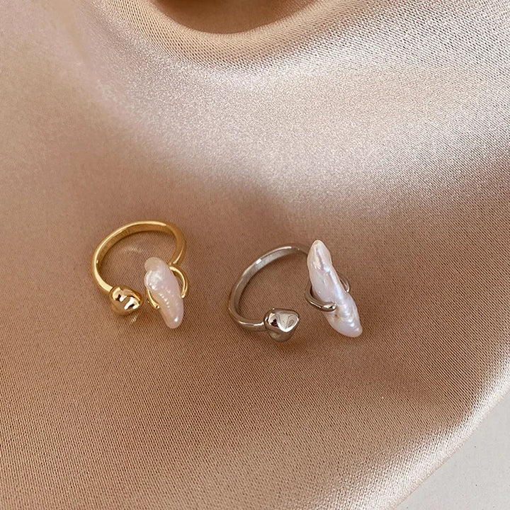 Women’s Elegant Pearl Open Ring