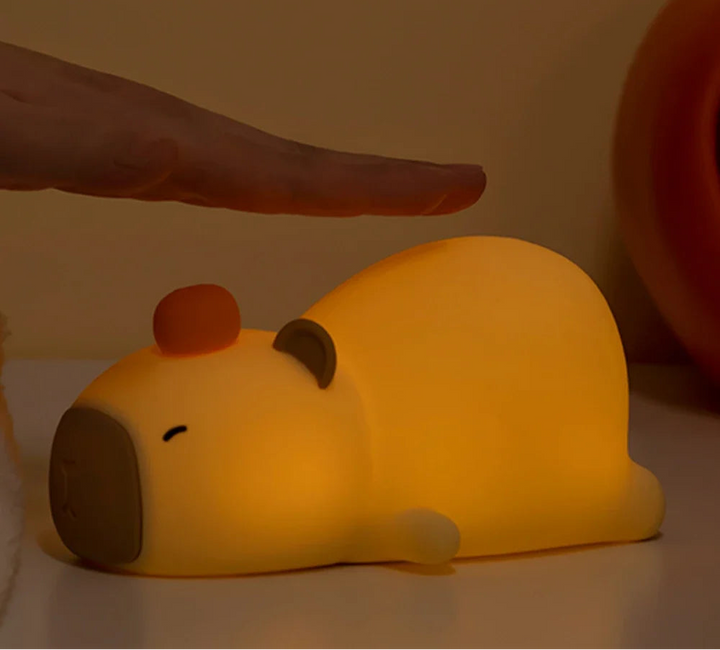 Comfortable Capybara Lamp