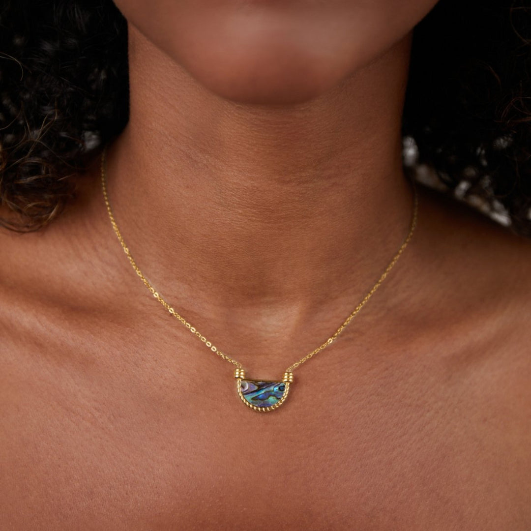 Amalfi | Turquoise Shell Necklace